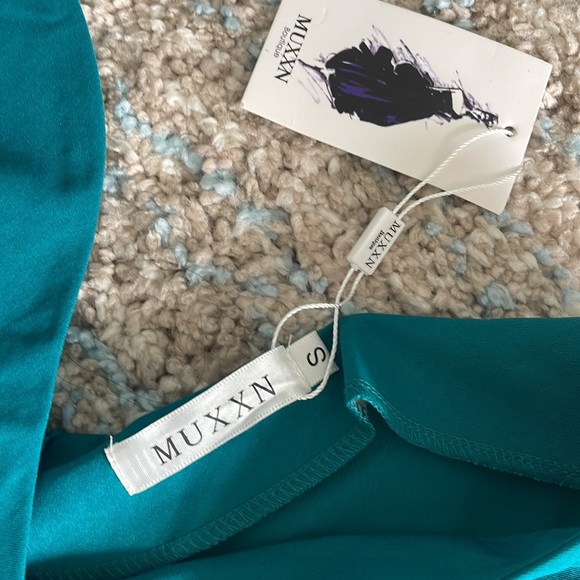 Muxxn green dress size s - Picture 3 of 7